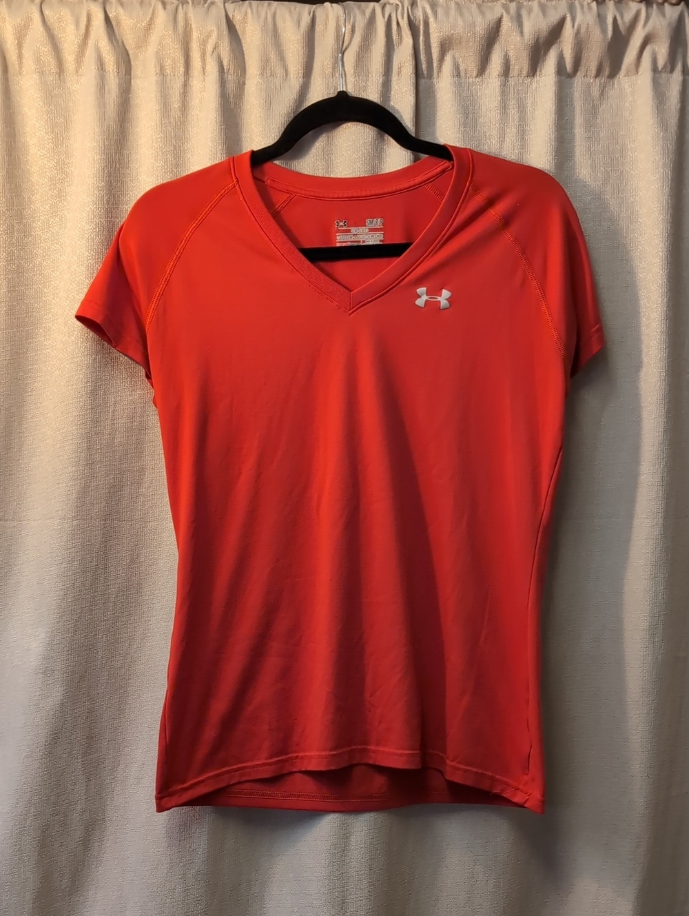 Under Armour | HeatGear V-Neck Short Sleeve Training T-Shirt